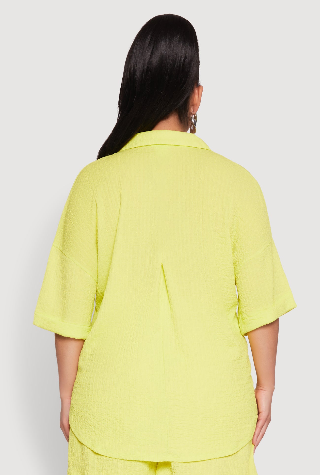 1927054210941070_006