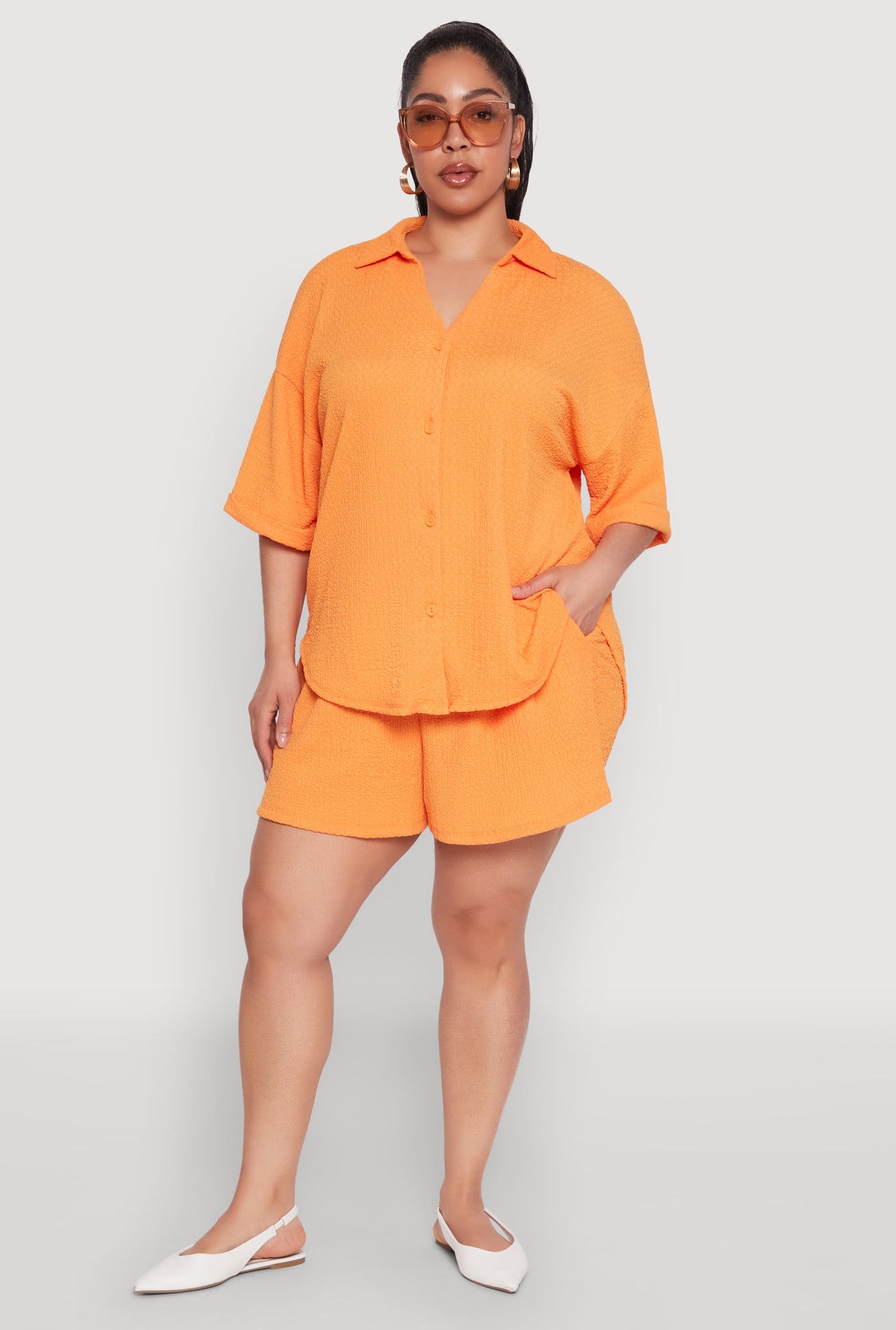 1927054210941080_002