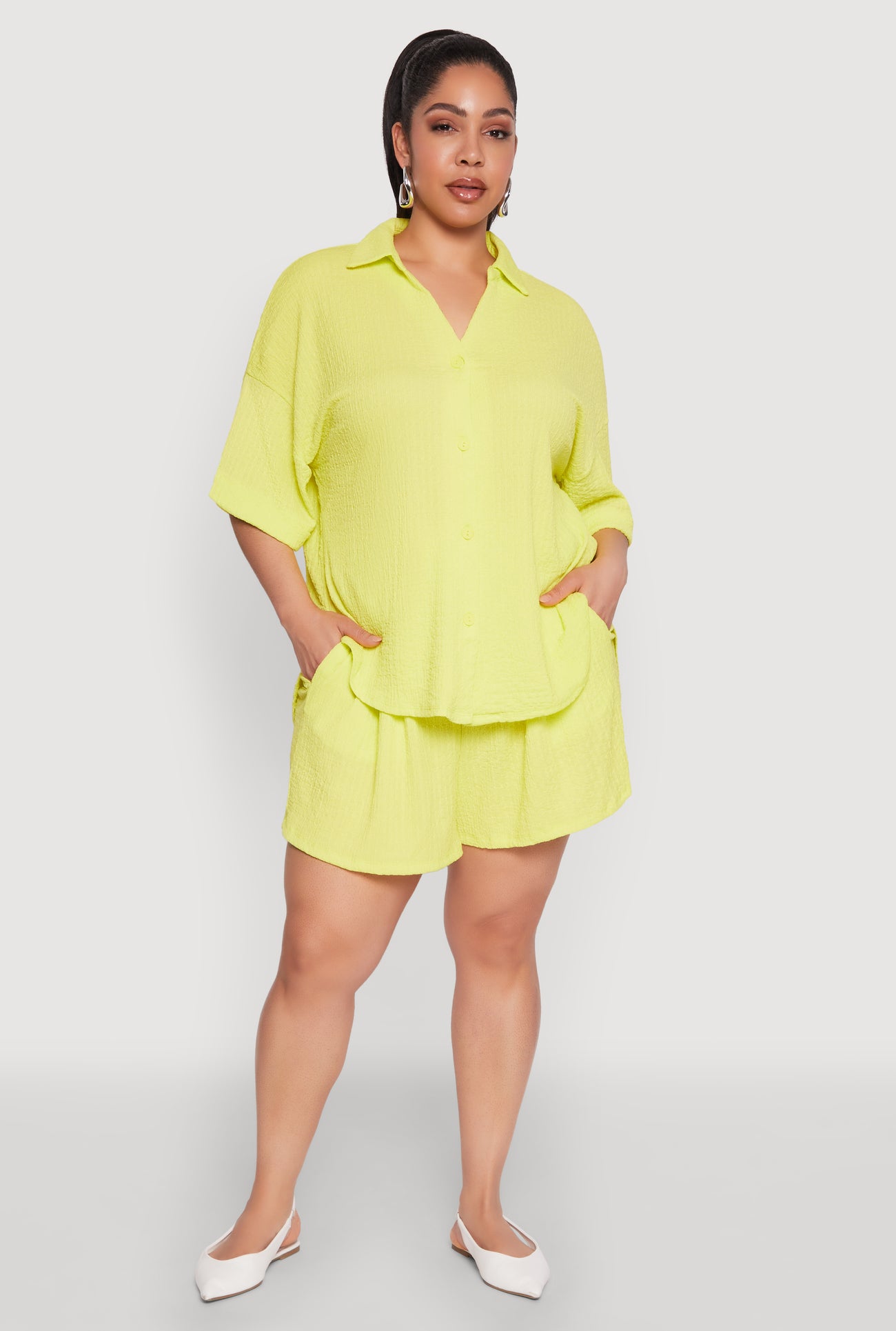 1927054210942070_002