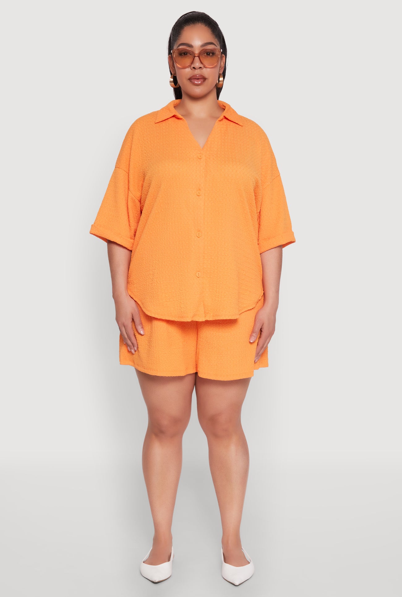 1927054210942080_002