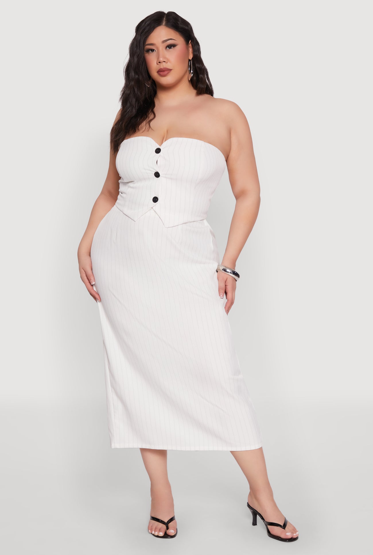 1927054213112018_002