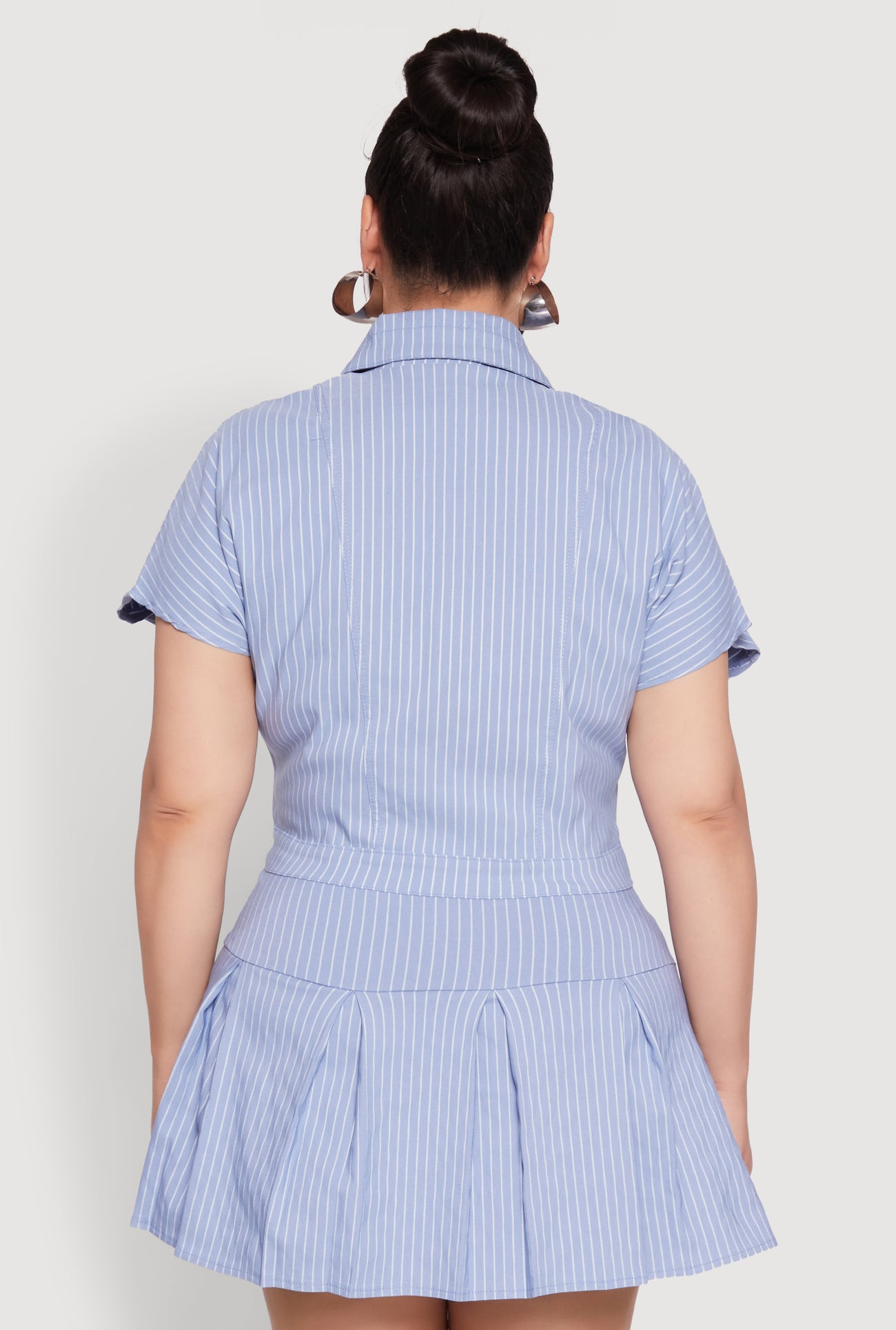 1927056577696105_006