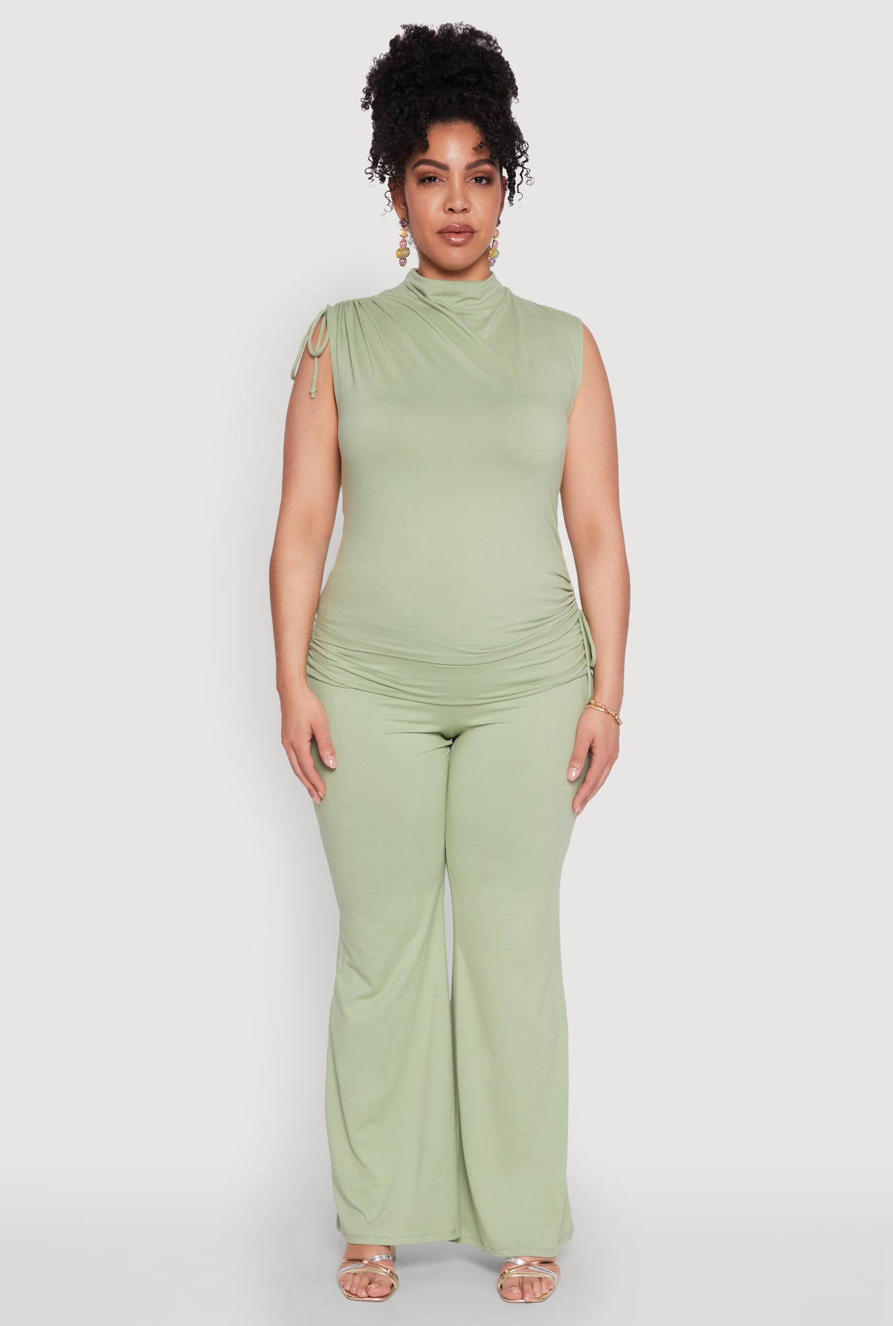 1927058750646034_003