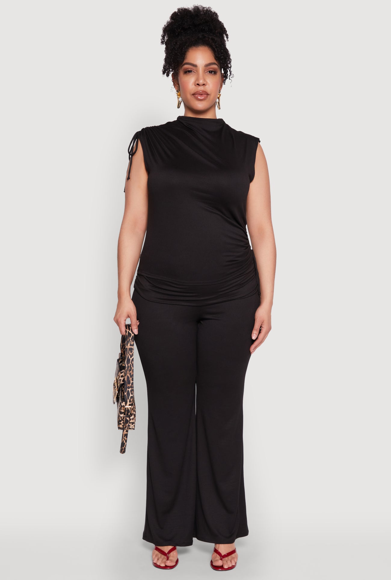 1927058750647001_002