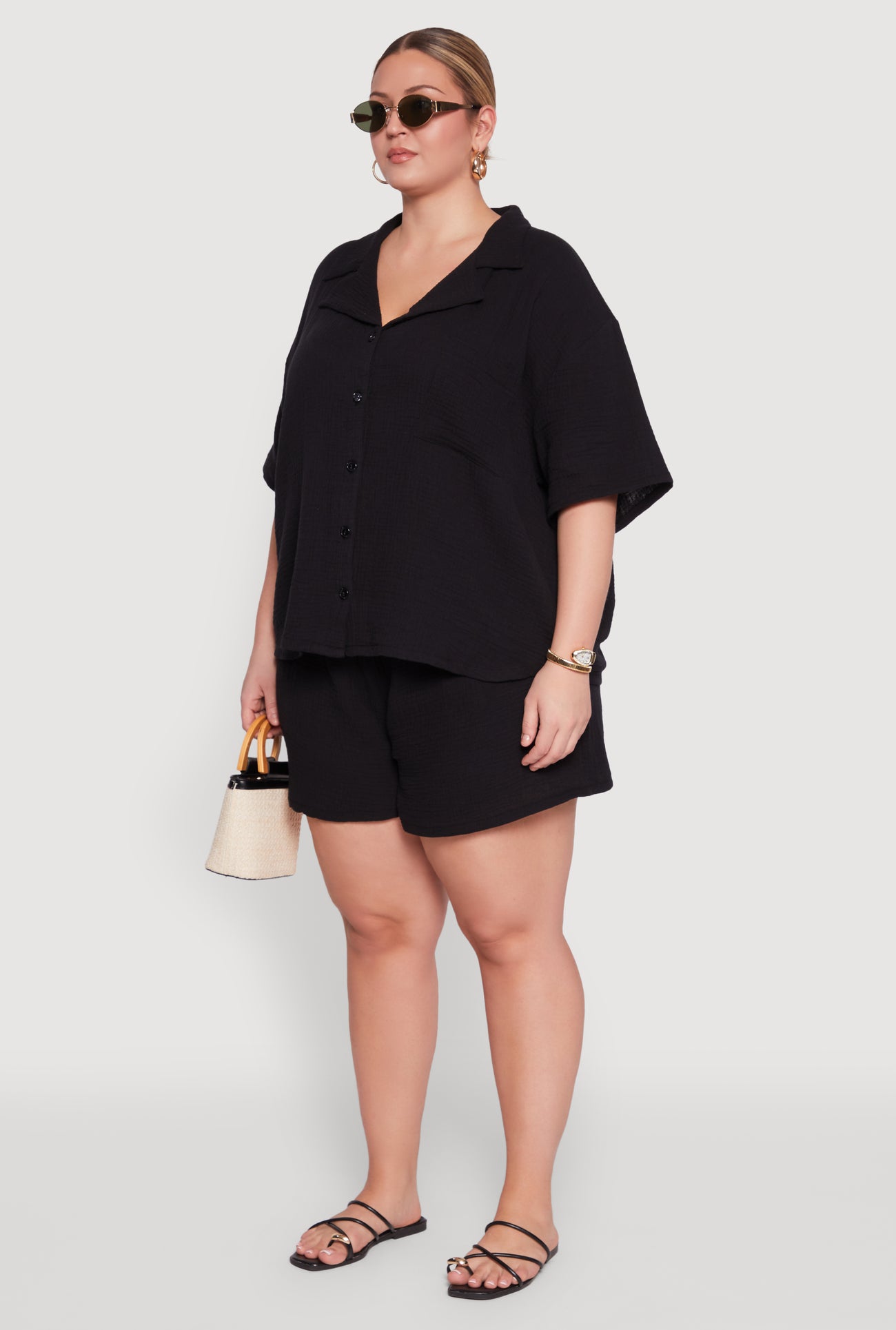 1927058753697001_005