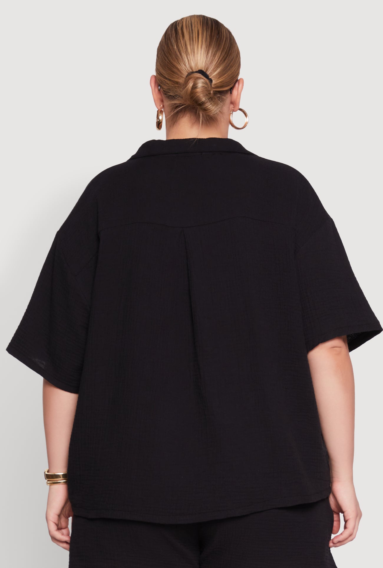 1927058753697001_006