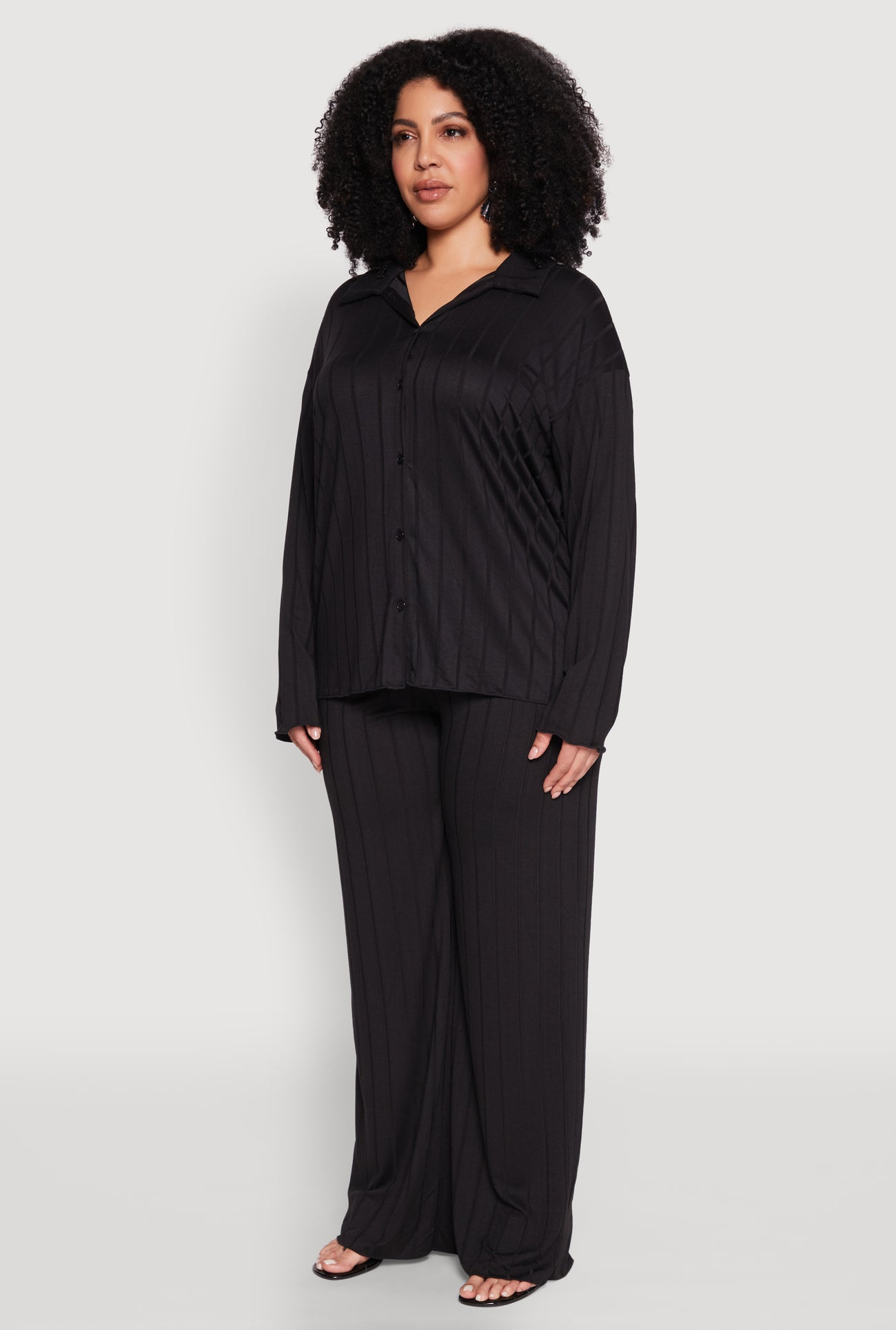 1927058754360001_005