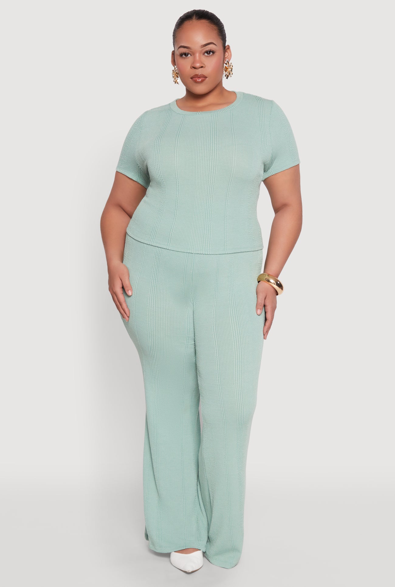 1927058754867034_002