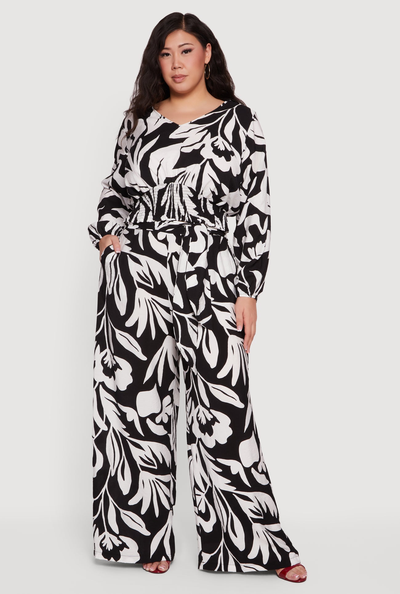 1927058758641015_001