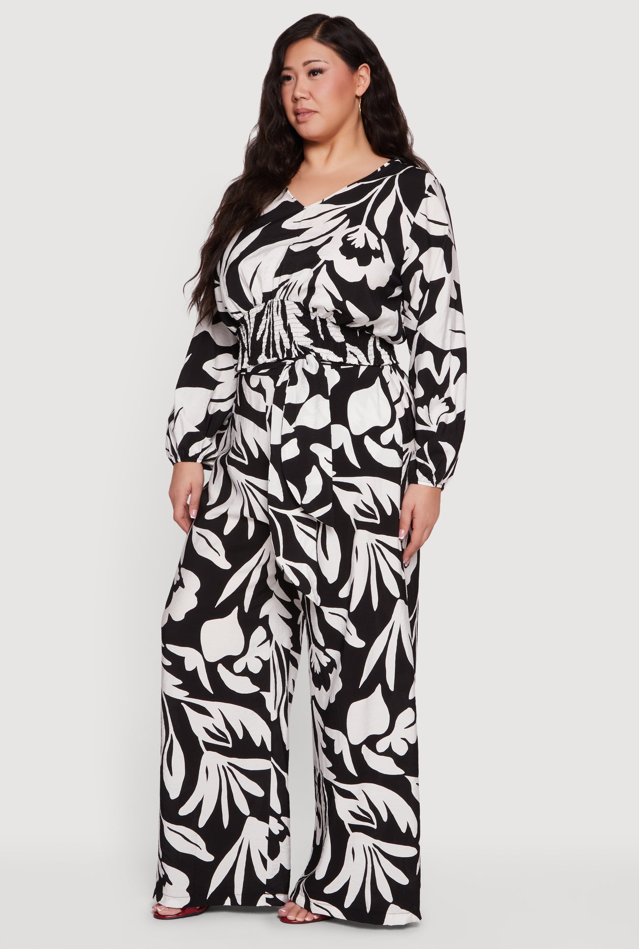 1927058758641015_002