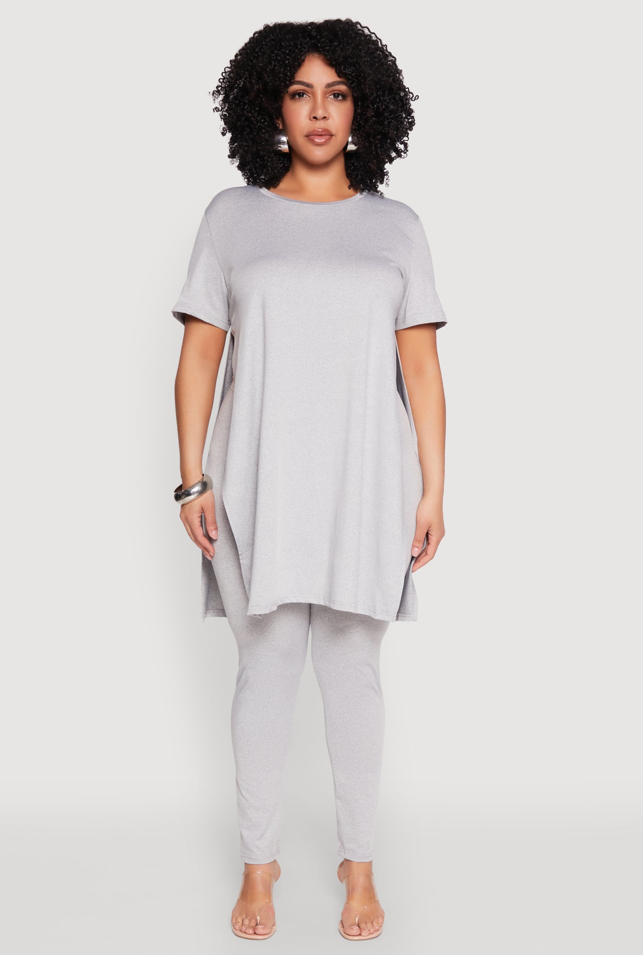 1927064721402004_001