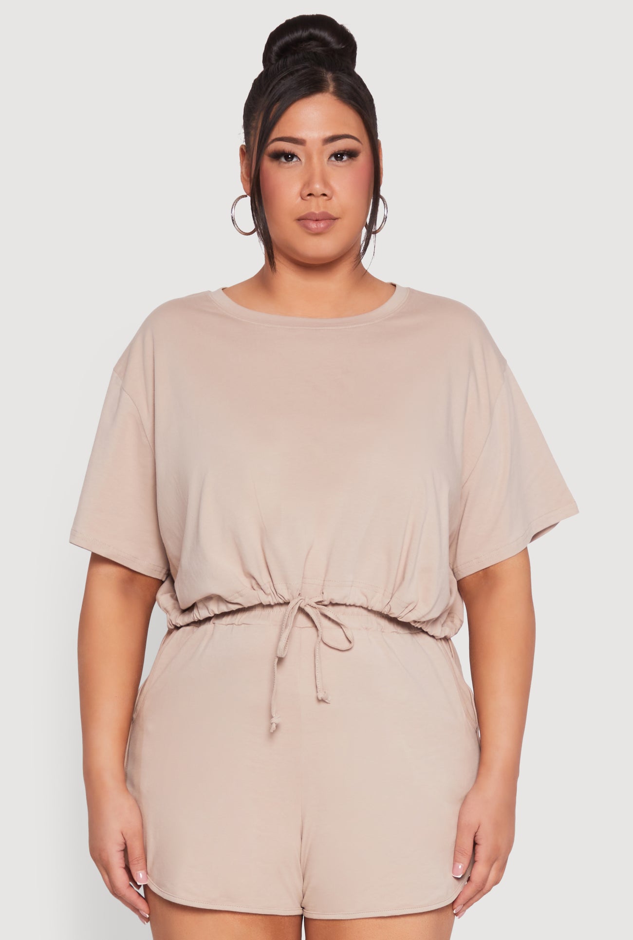 1927064724051312_001