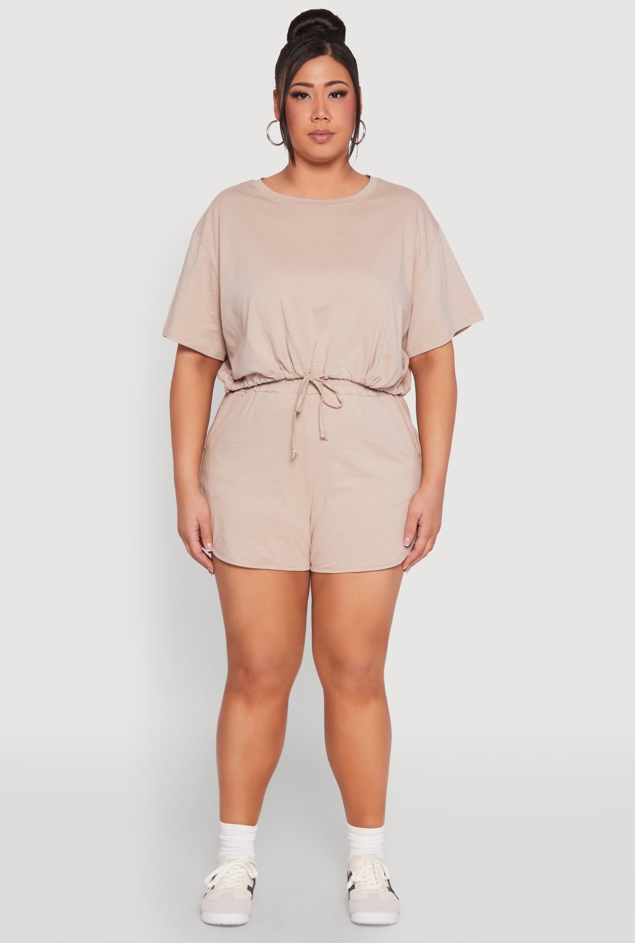 1927064724051312_003