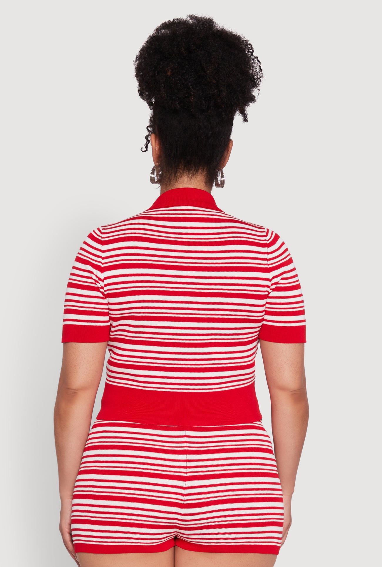 1927064729440060_006