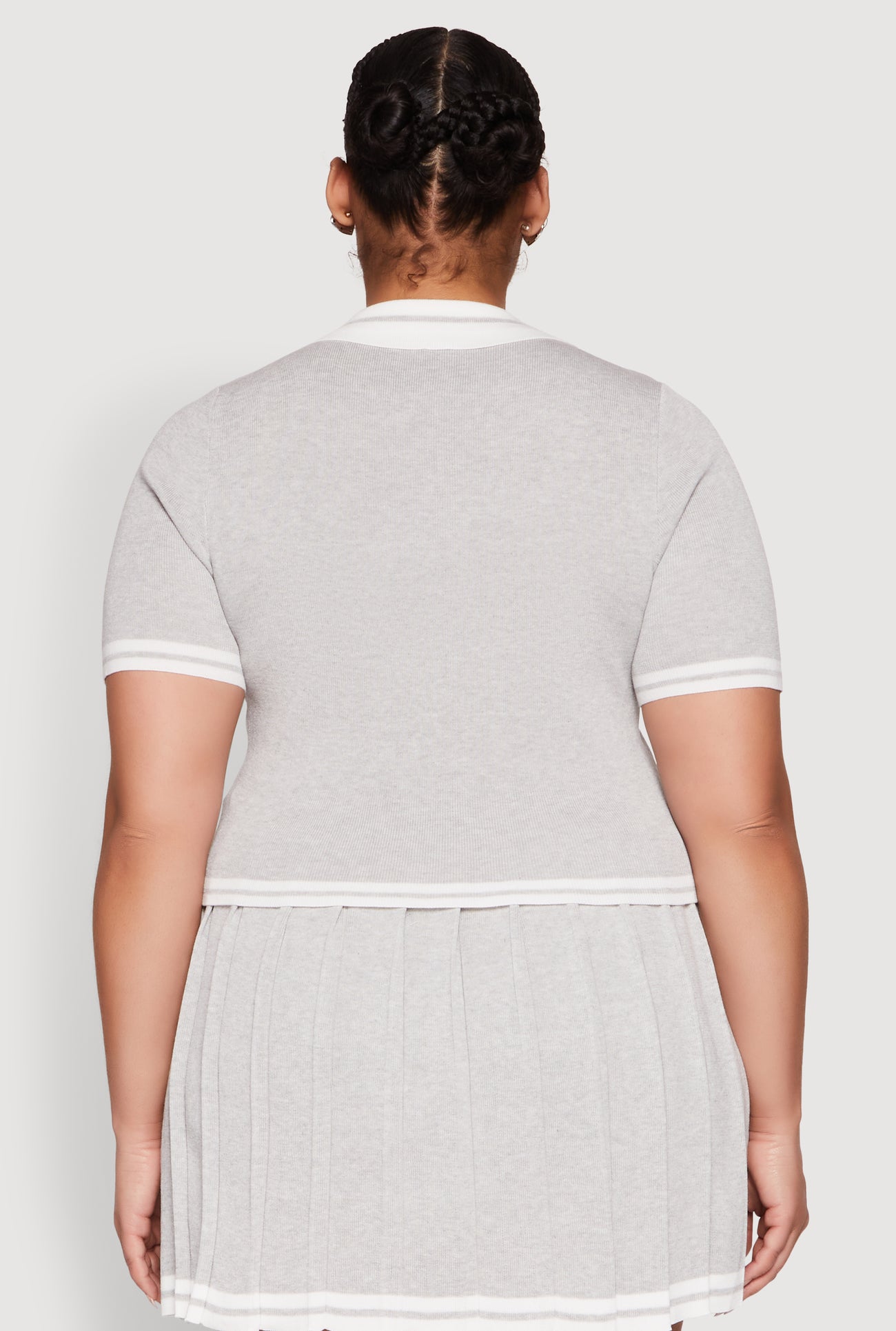 1927064729930004_006