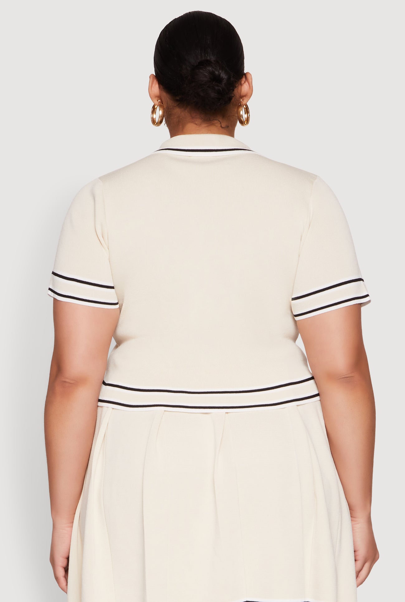 1927064729960016_006