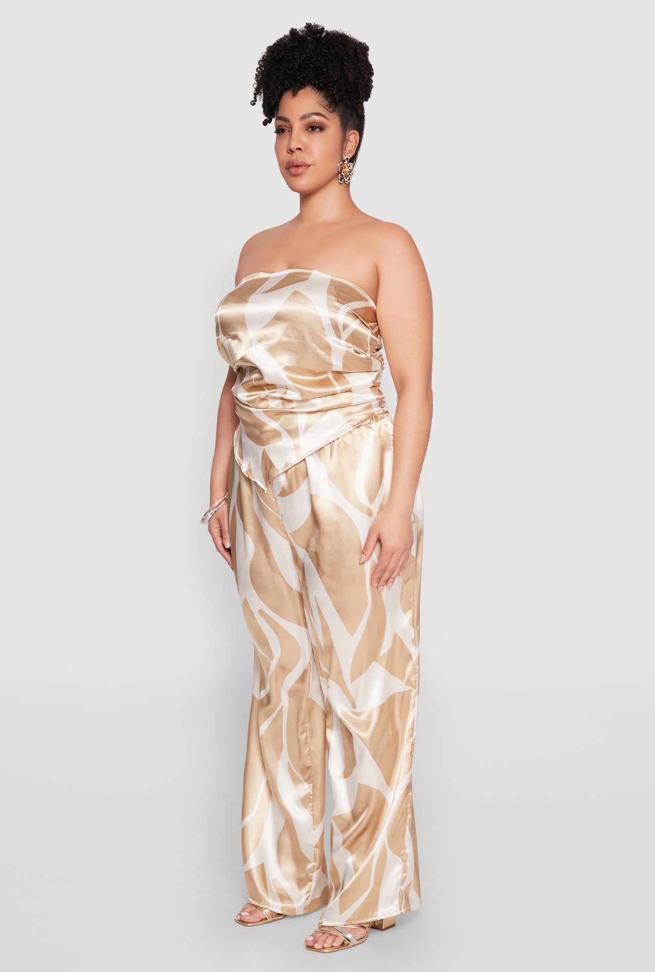 1927075170566020_005