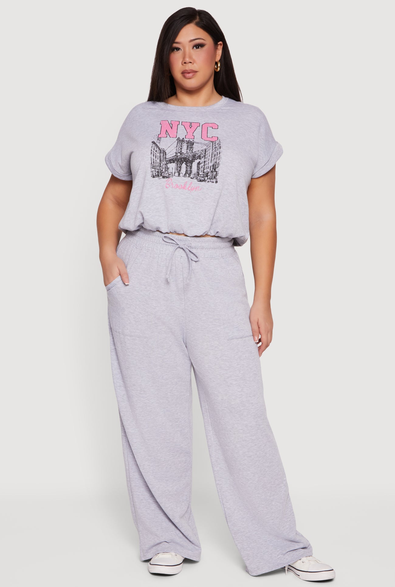 1927077130995005_002