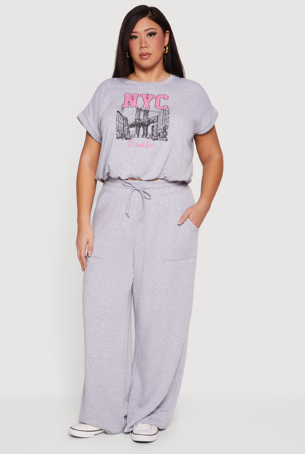 1927077130996005_001