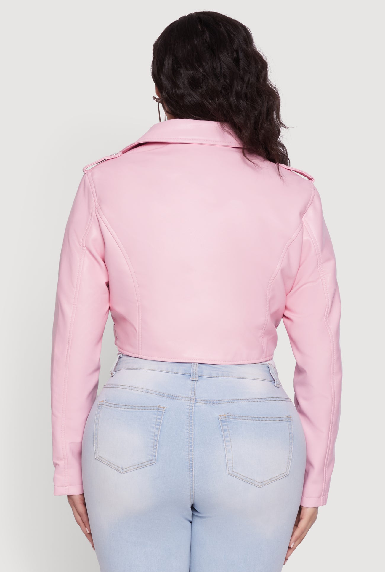 1932064724011066_006