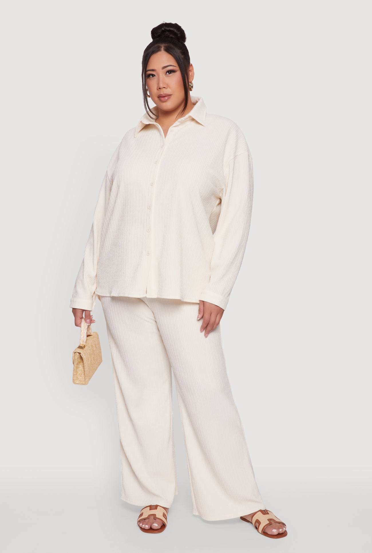 1941056724144011_005