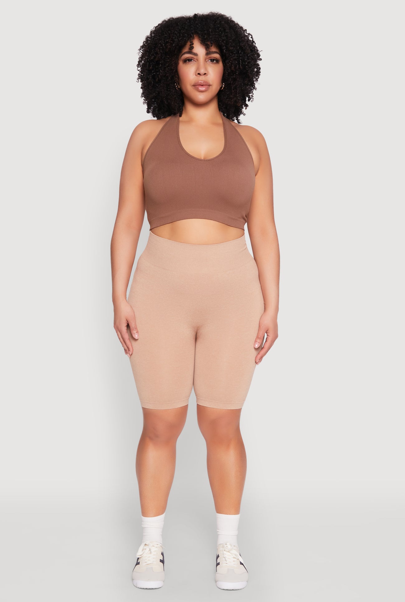 1960001441881325_001