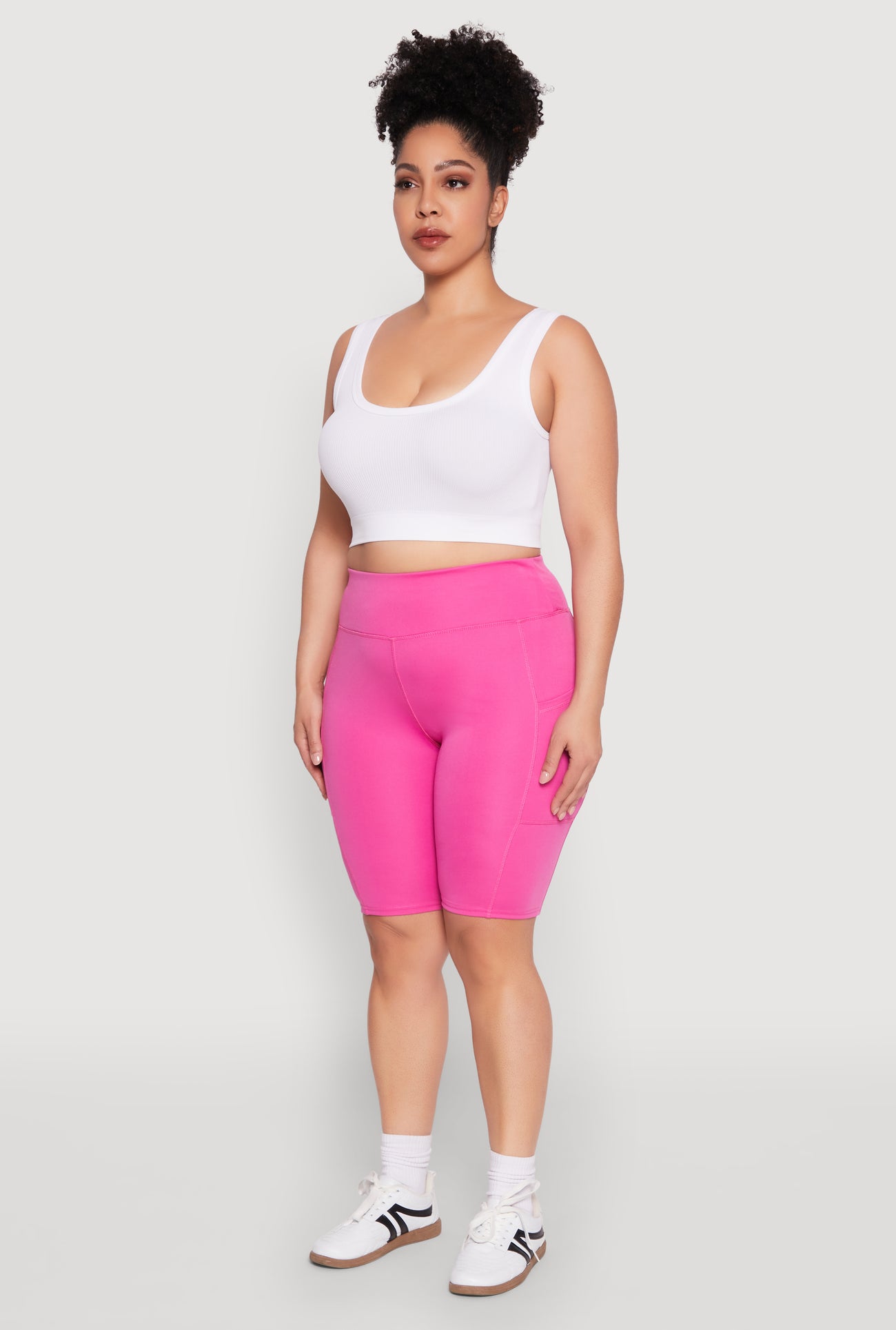 1960001442618061_003