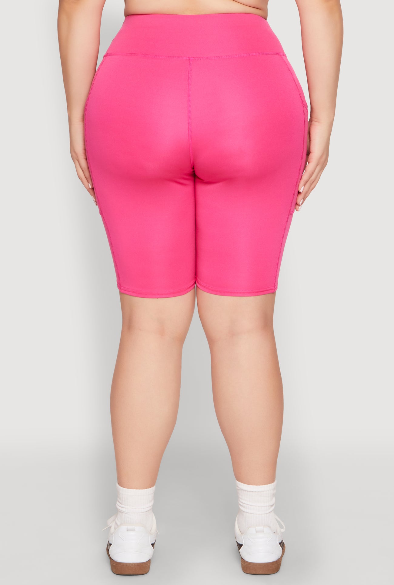 1960001442618068_006