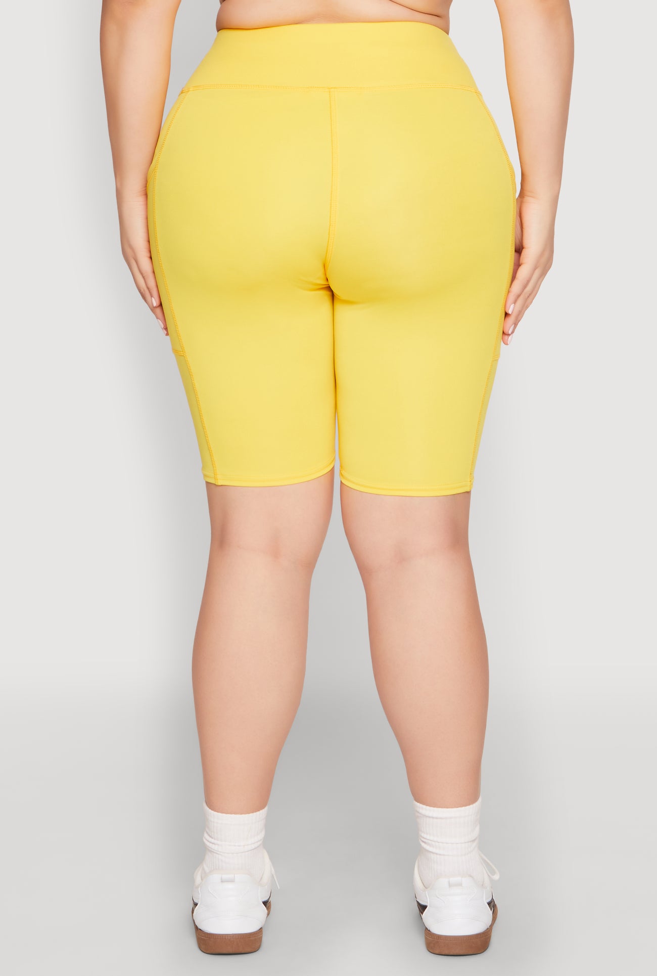 1960001442618070_006