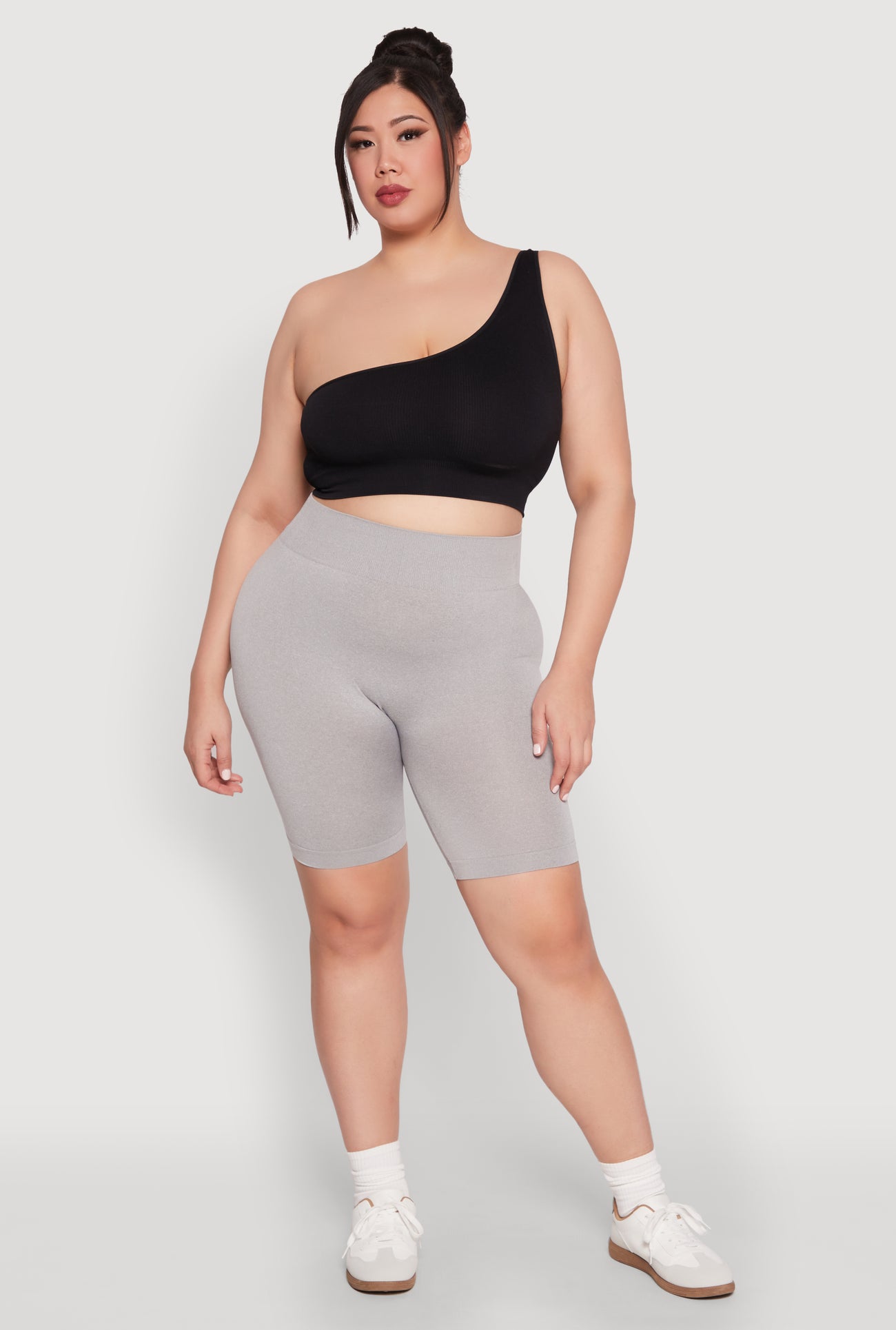 1960001446301004_001