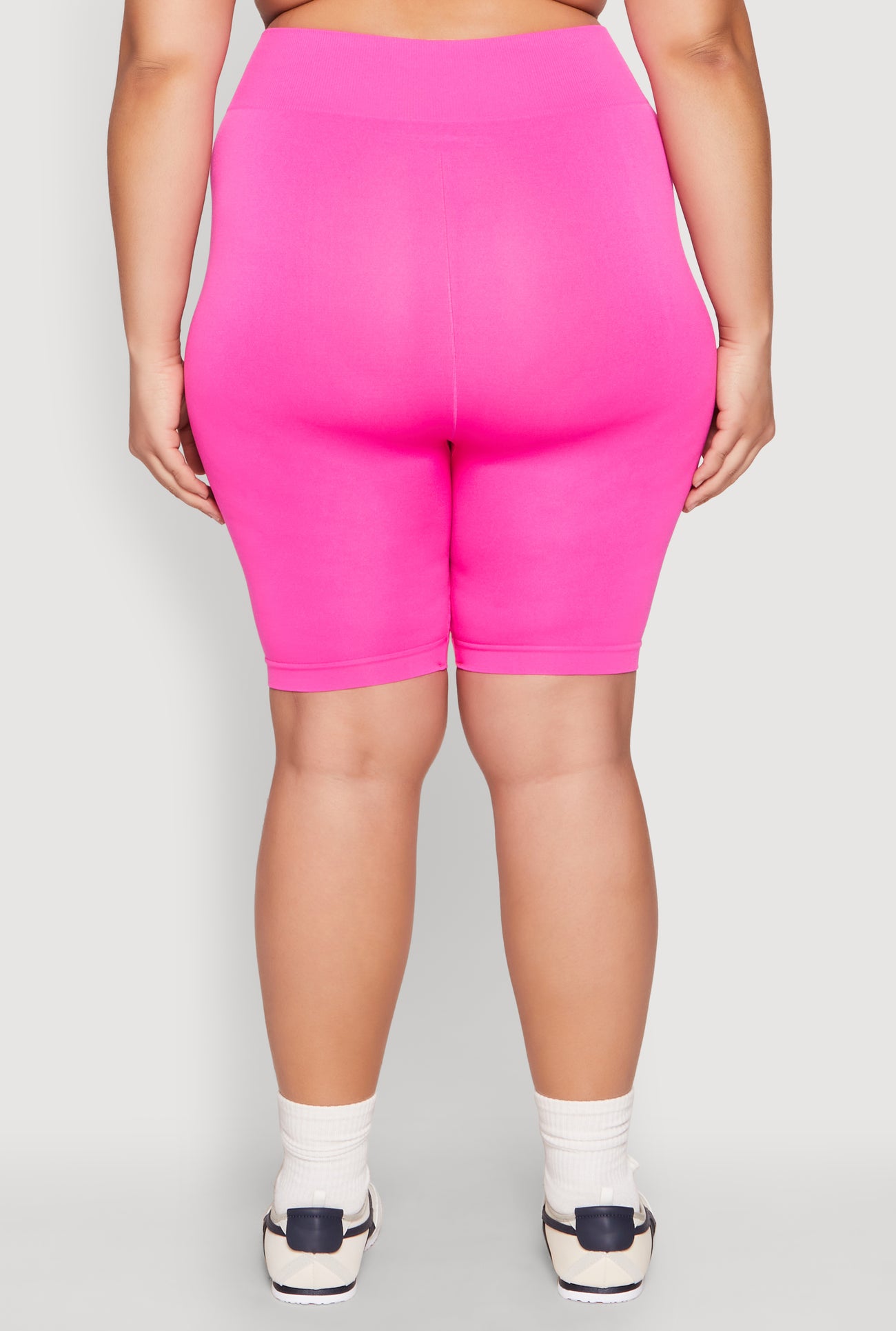 1960001446301068_006