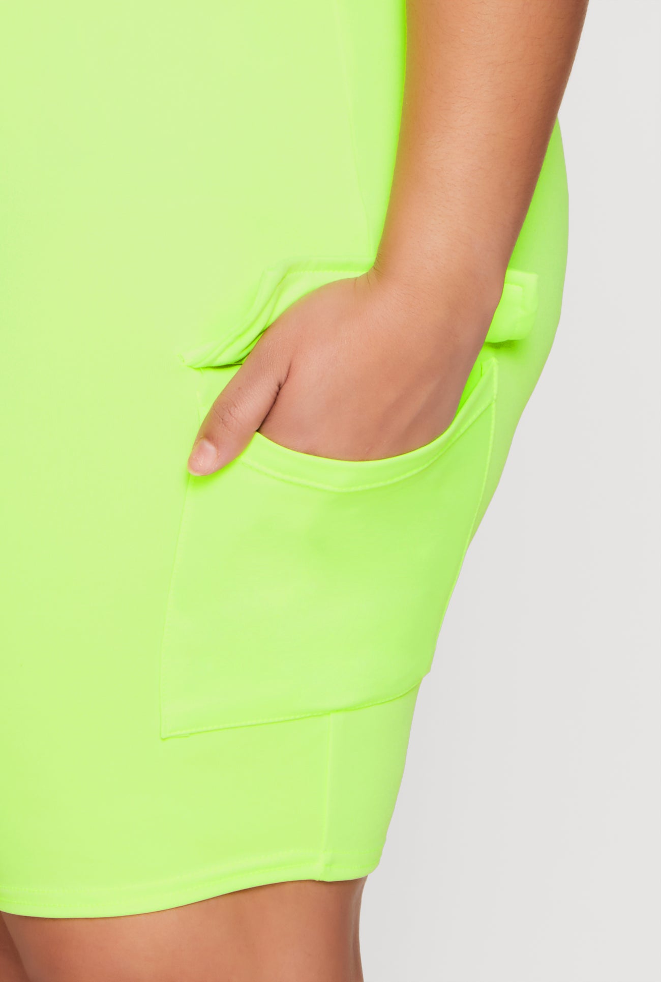 1960001448451035_007