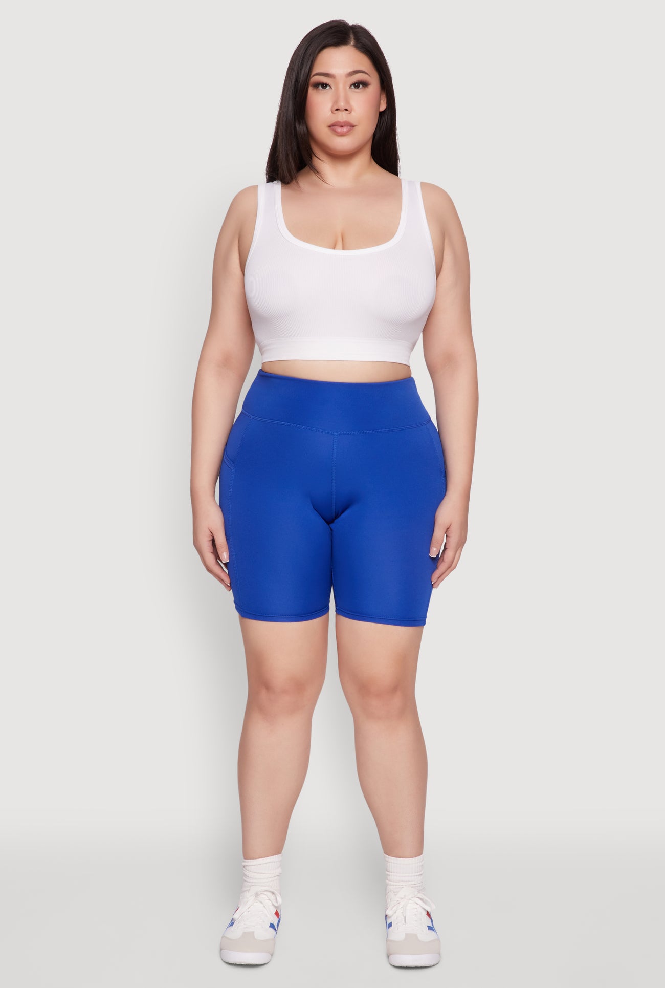 1960038349673340_002