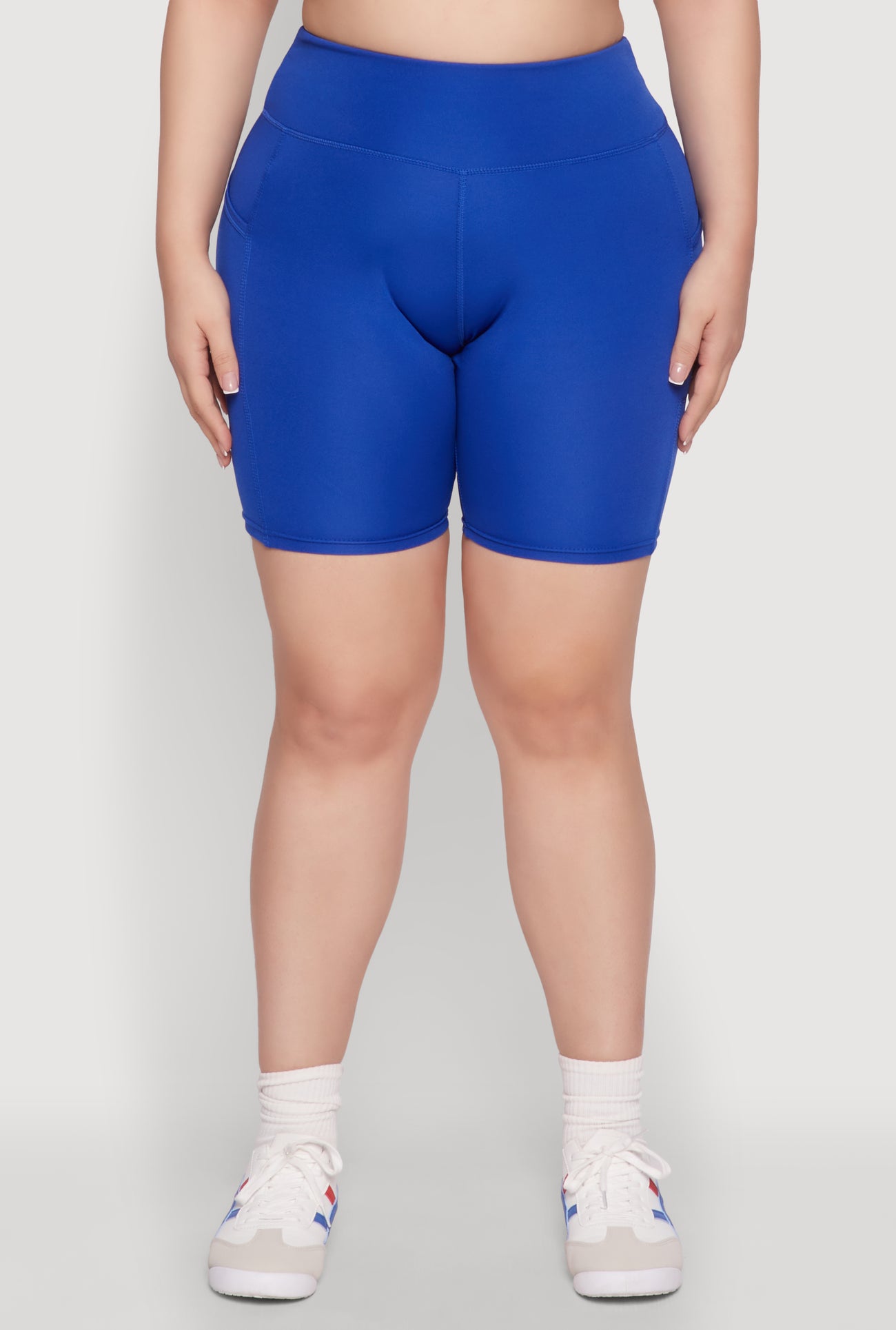 1960038349673340_005