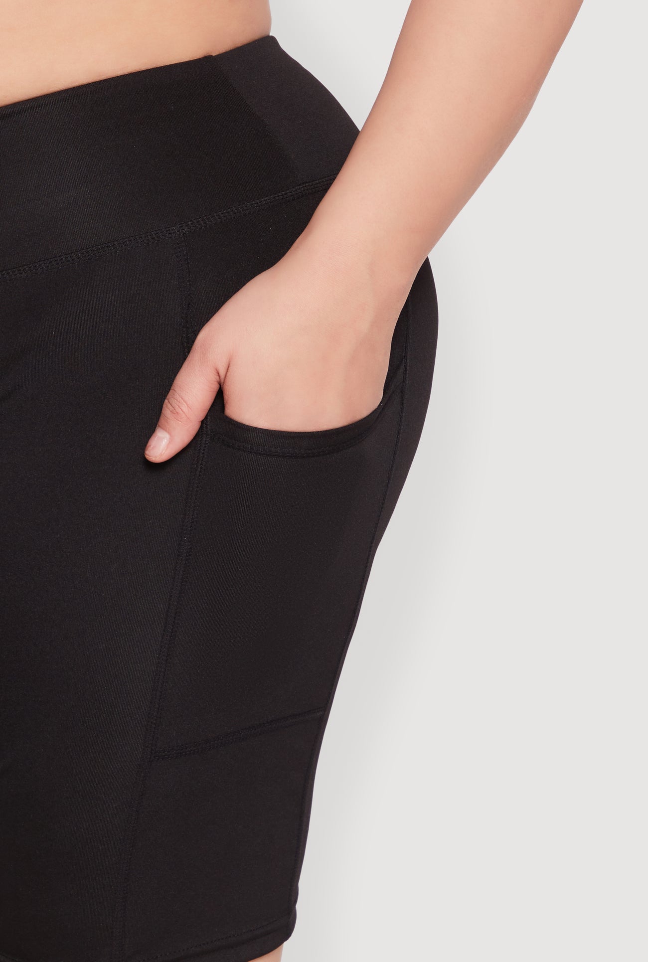 1960062703776001_007