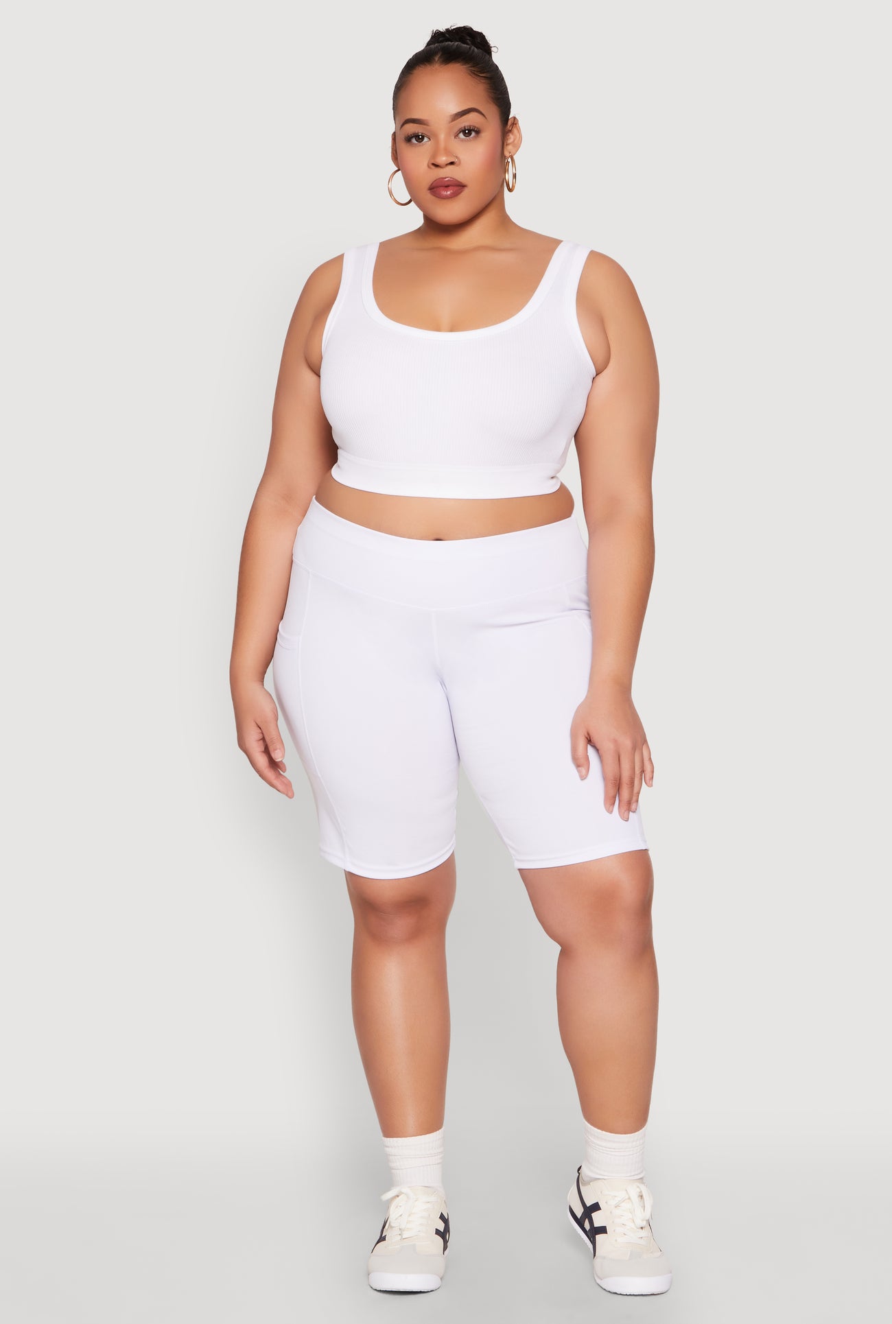 1960062703776010_002