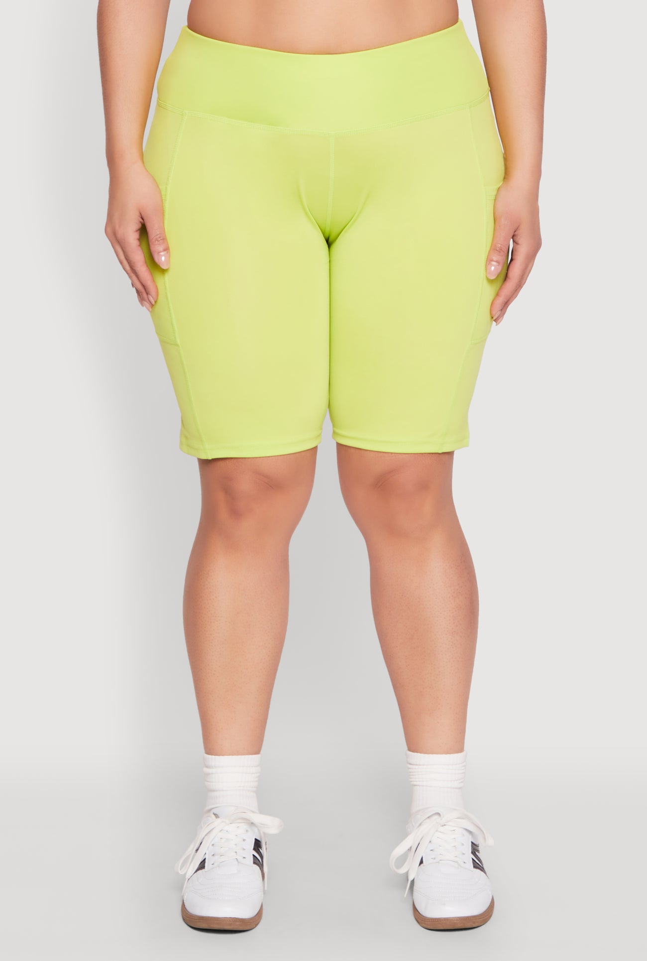 1960062703776035_005