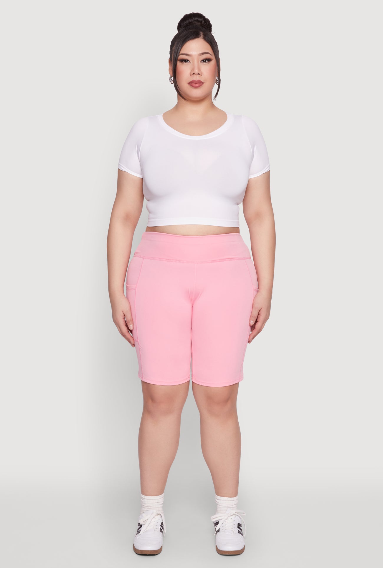 1960062703776066_001