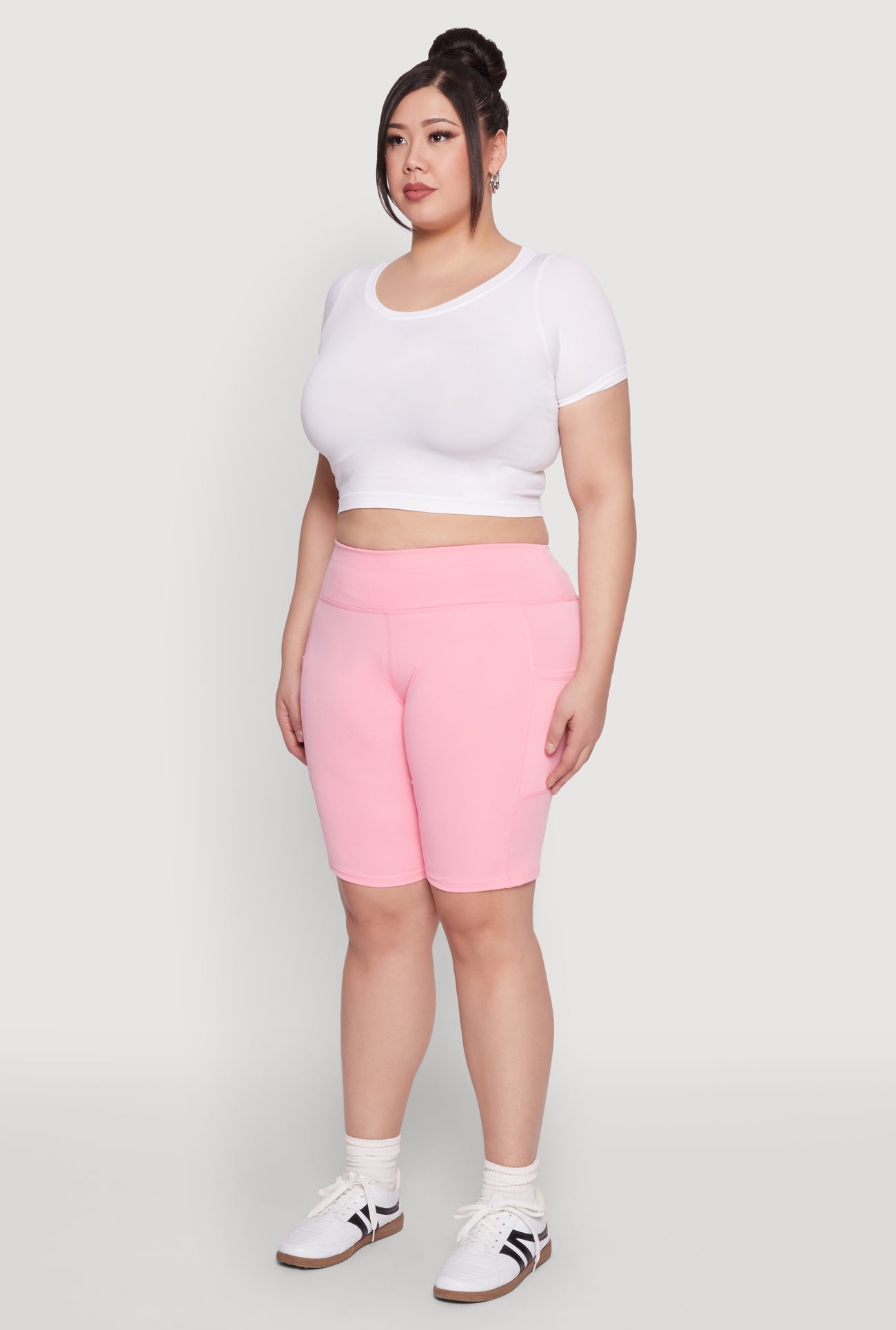 1960062703776066_003