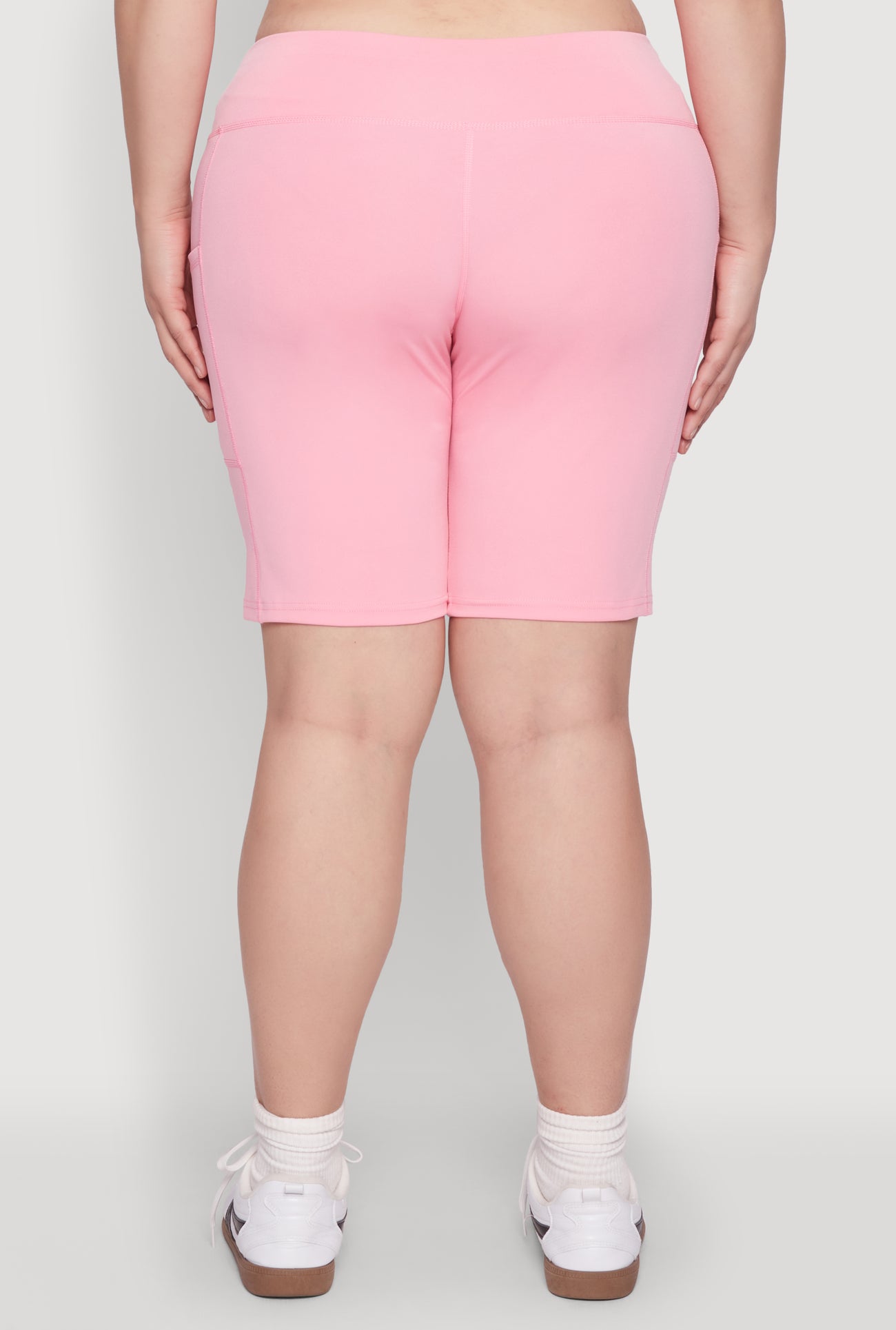 1960062703776066_006