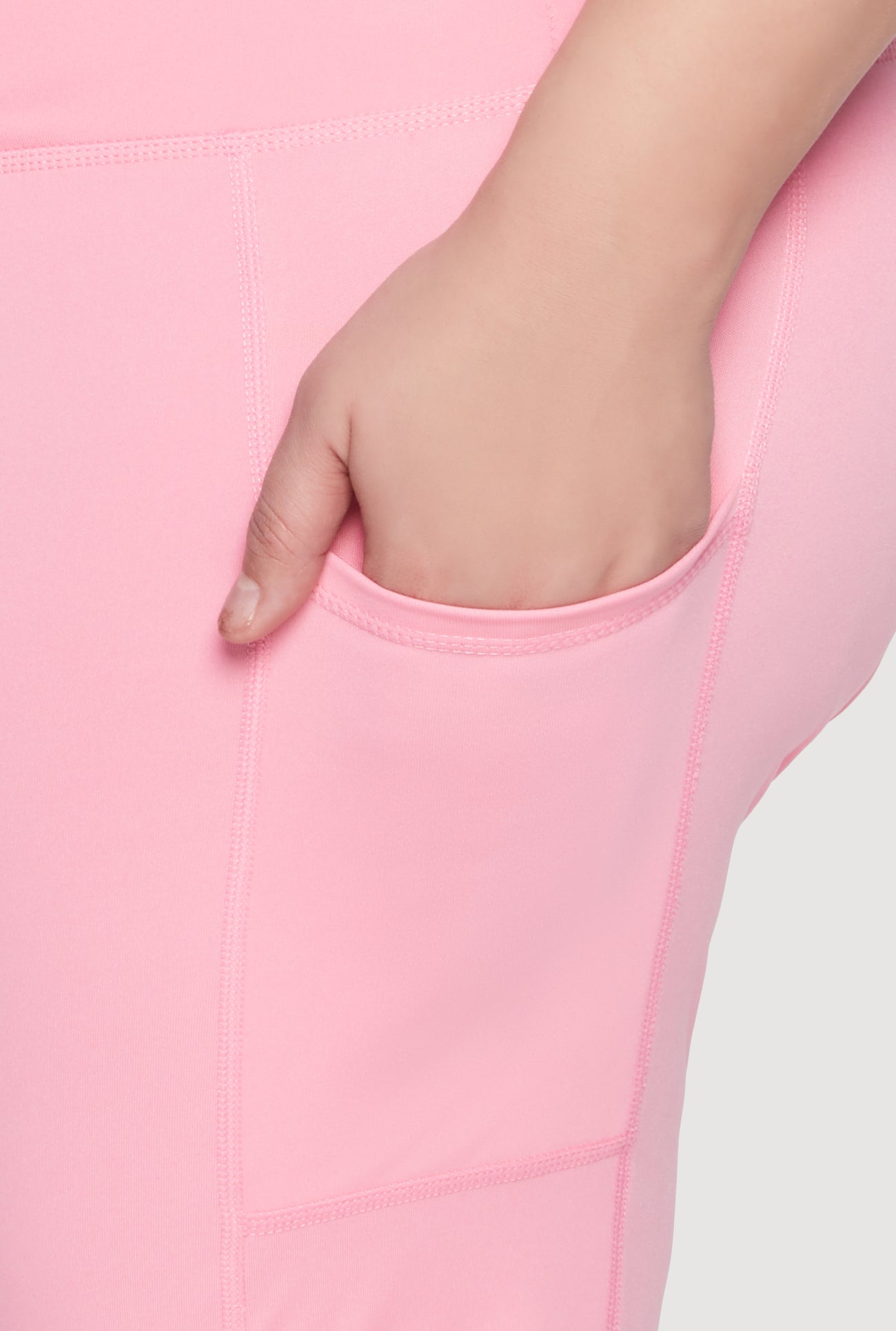 1960062703776066_007