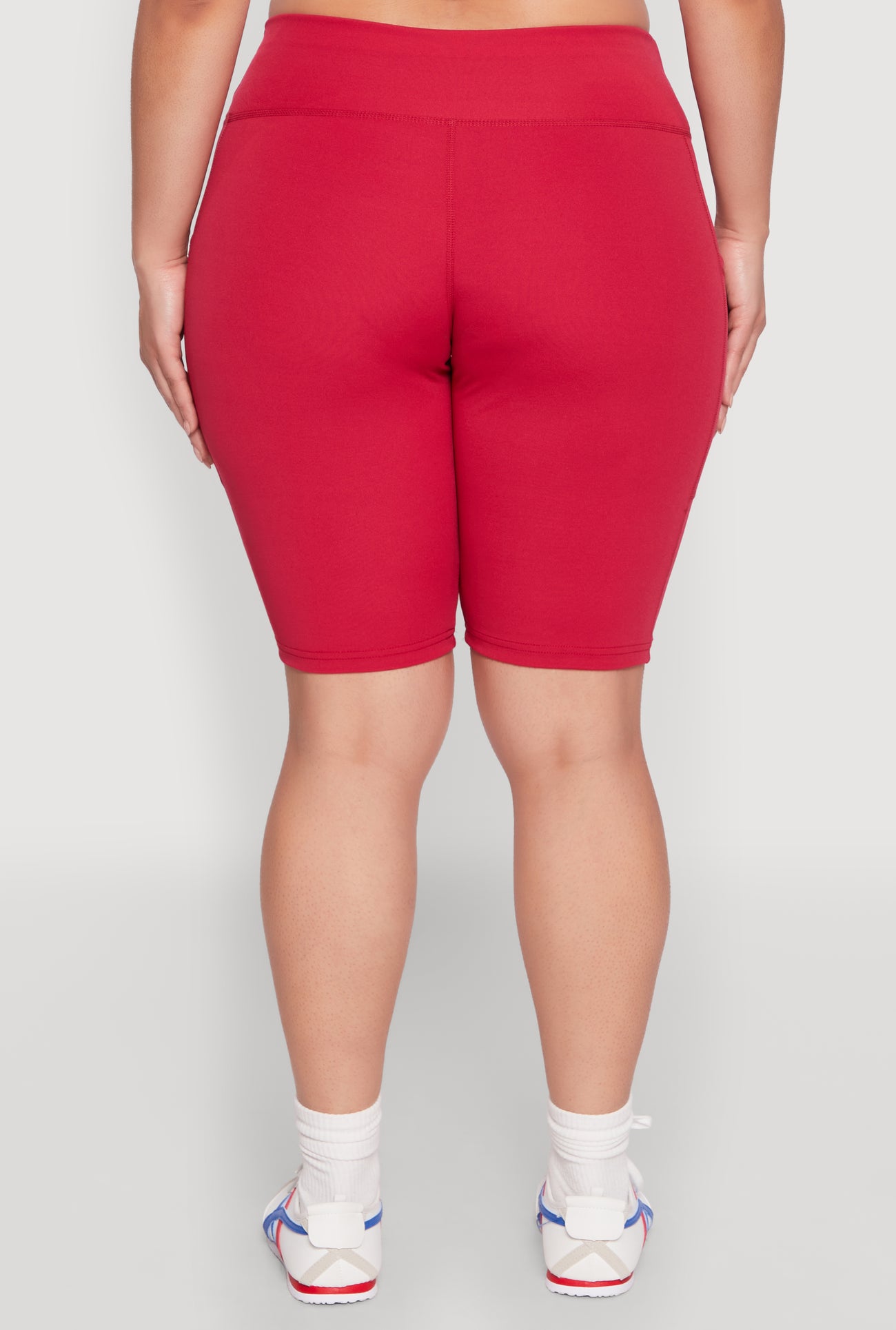 1960062703776068_006