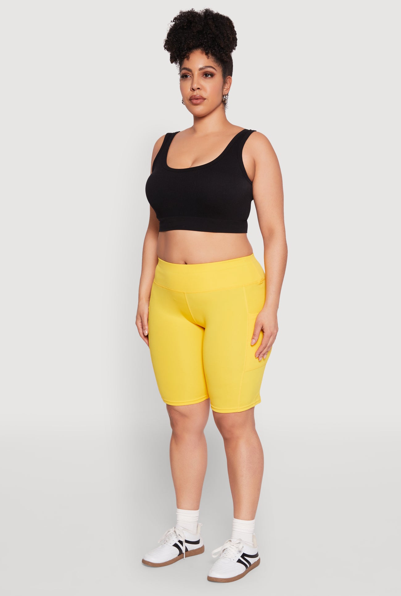 1960062703776070_003