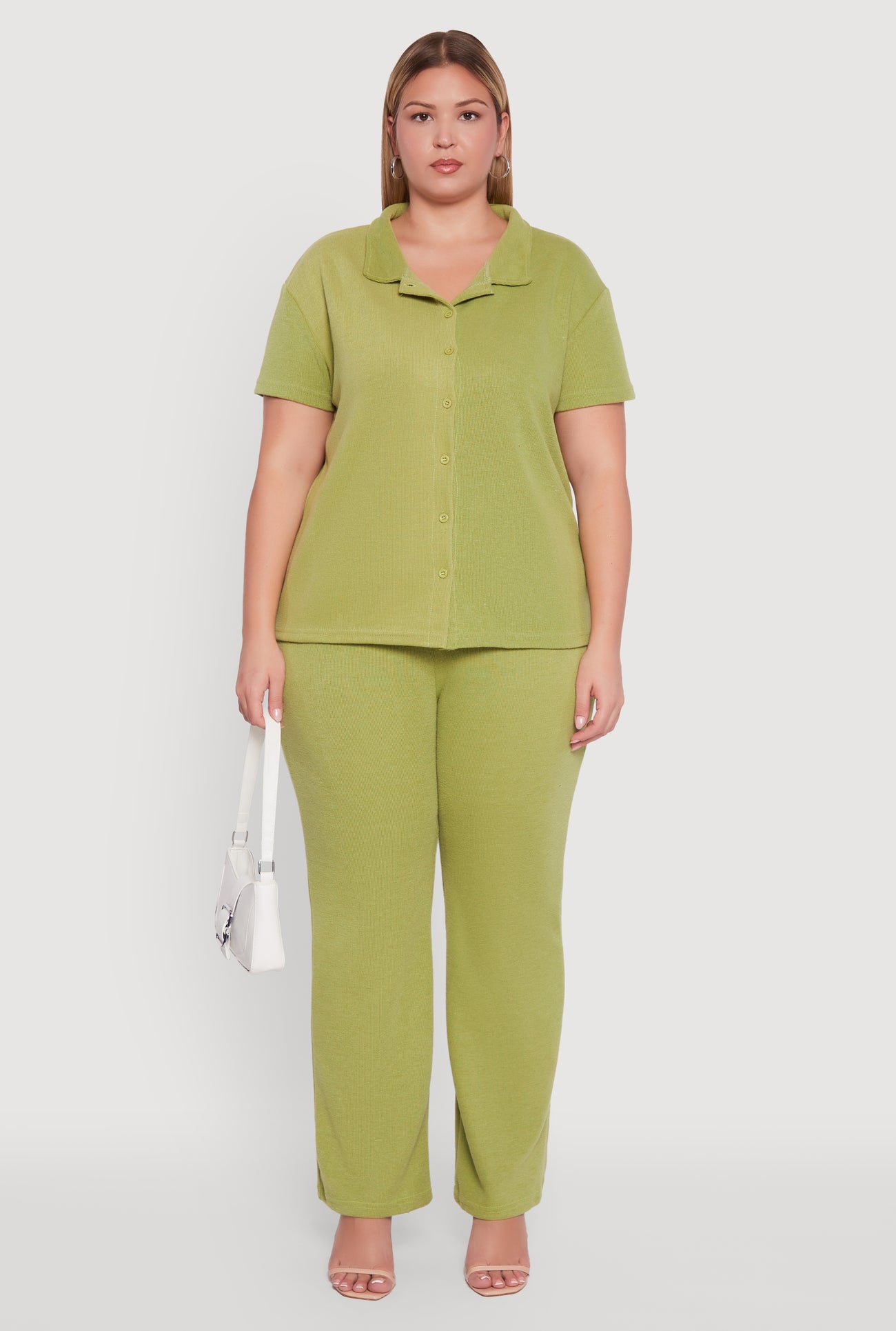 1961063405701030_002