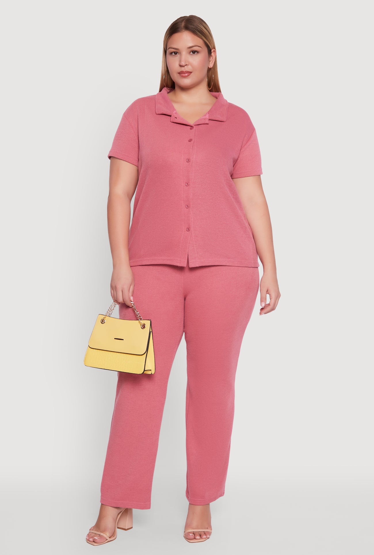 1961063405701054_001