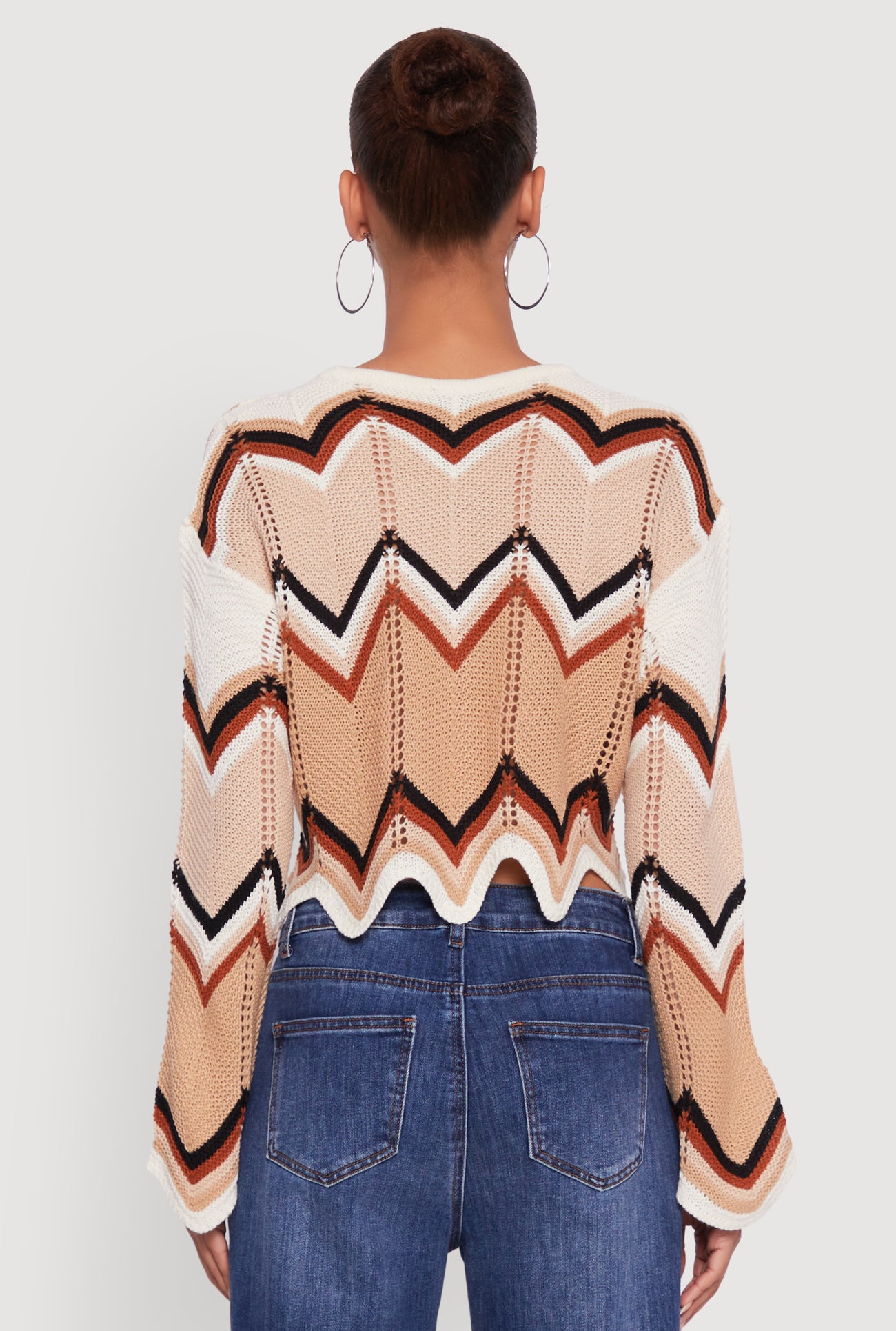 3020075172899325_006