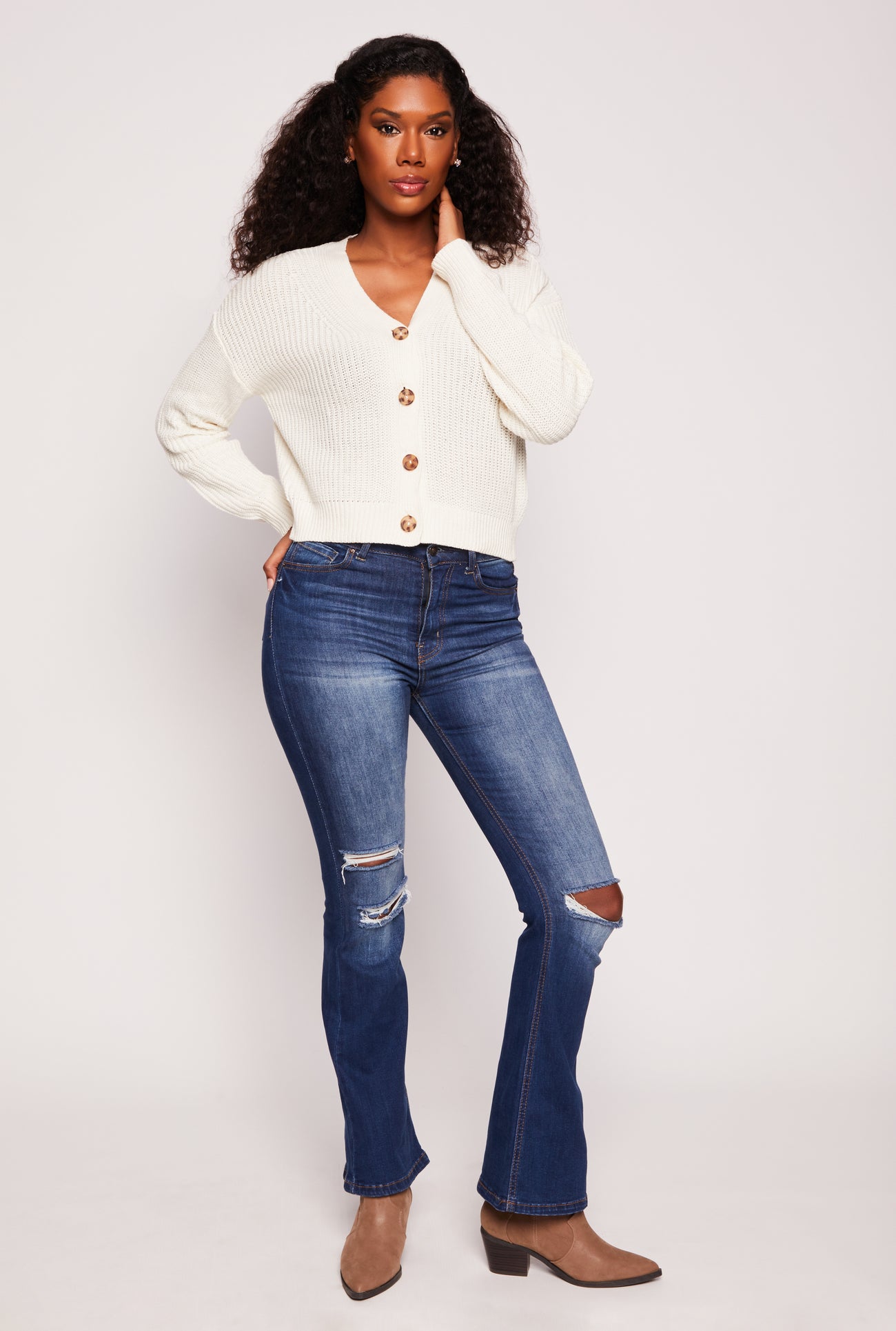 3022054265351011_002