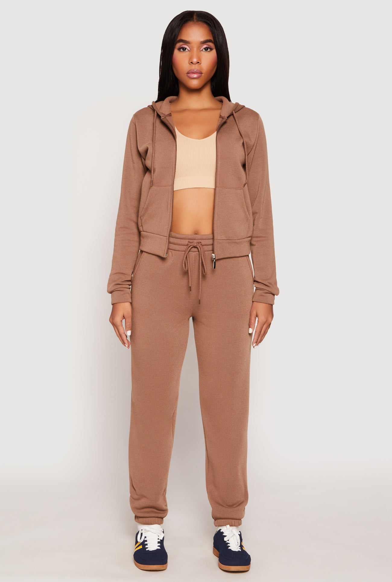 3056054267578325_001