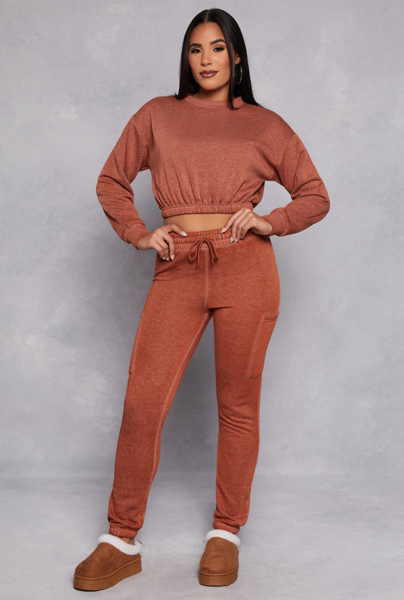 3056056720184081_002