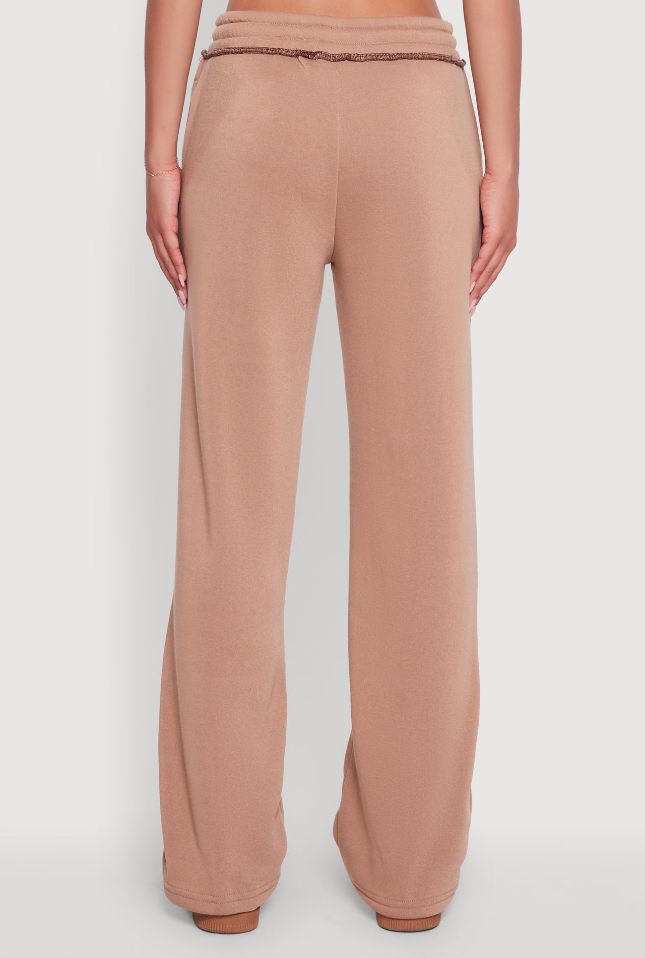 3056056723594012_005